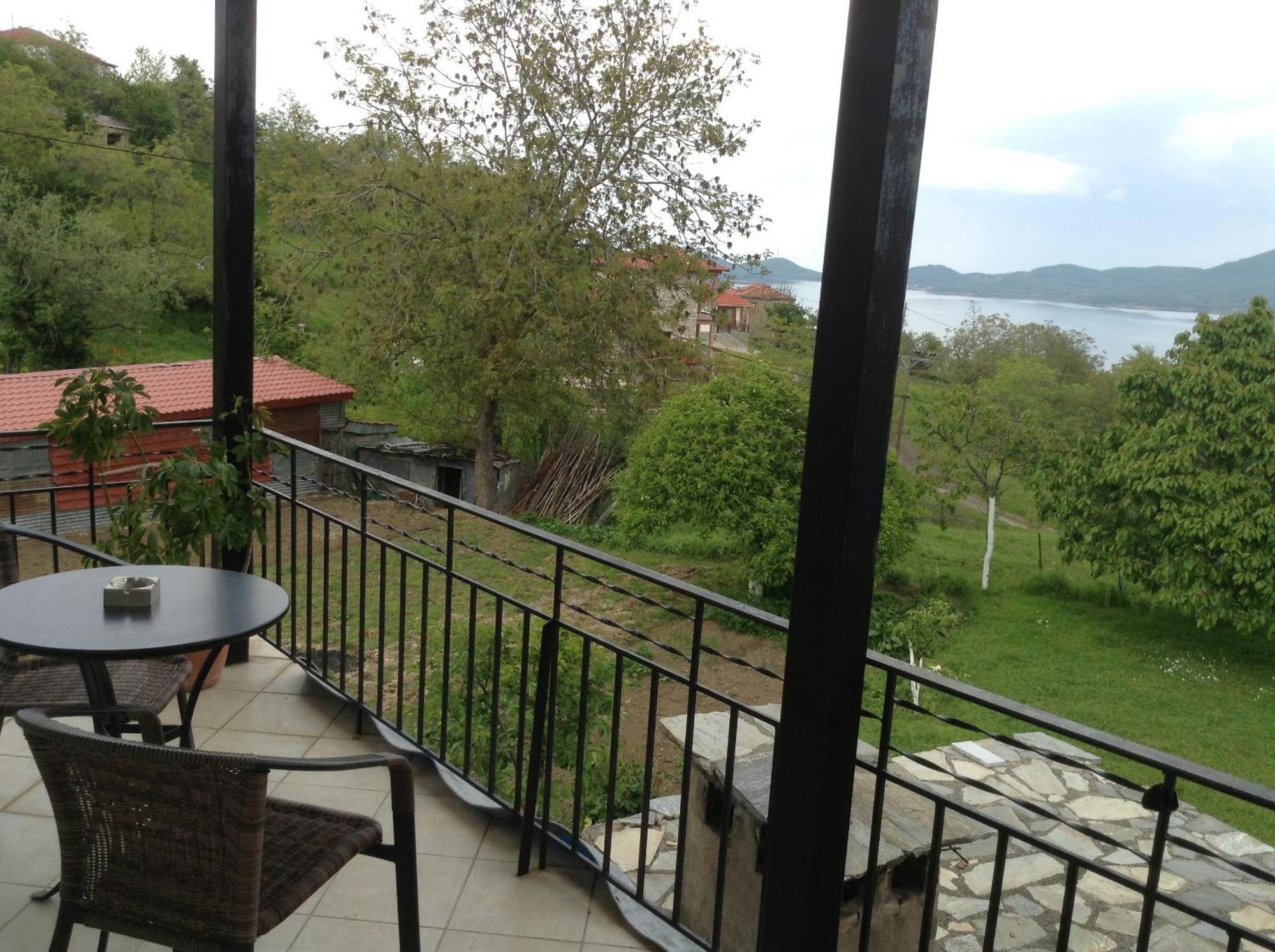 Guesthouse Lamprini Neochori  Exterior photo