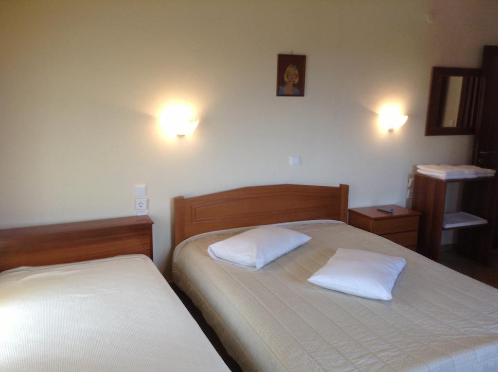Guesthouse Lamprini Neochori  Room photo